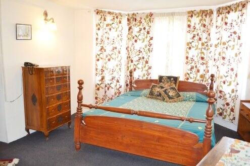 Hotel Paradise Kabine, Srinagar 2